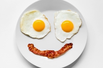 sunny side up eggs